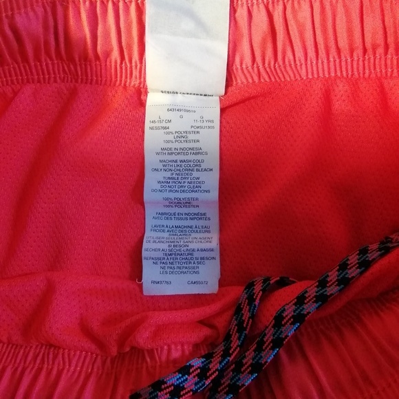Nike swim trunks size L - Picture 3 of 6